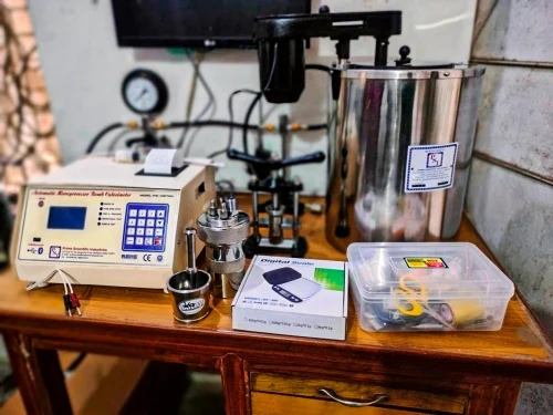 Bomb calorimeter GCV testing