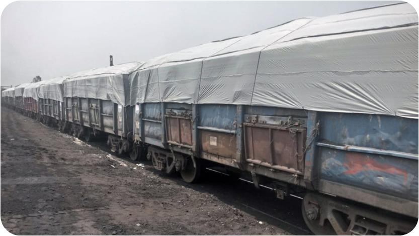 Tarpaulin Covering & Uncovering